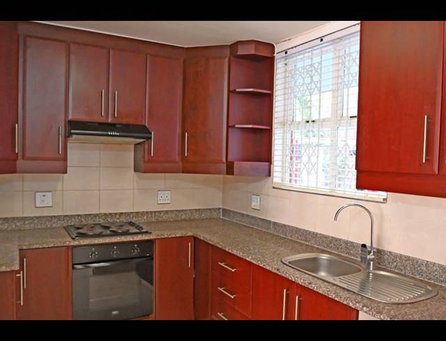 1 BEDROOM APARTMENT RENTED IN BEREA WEST